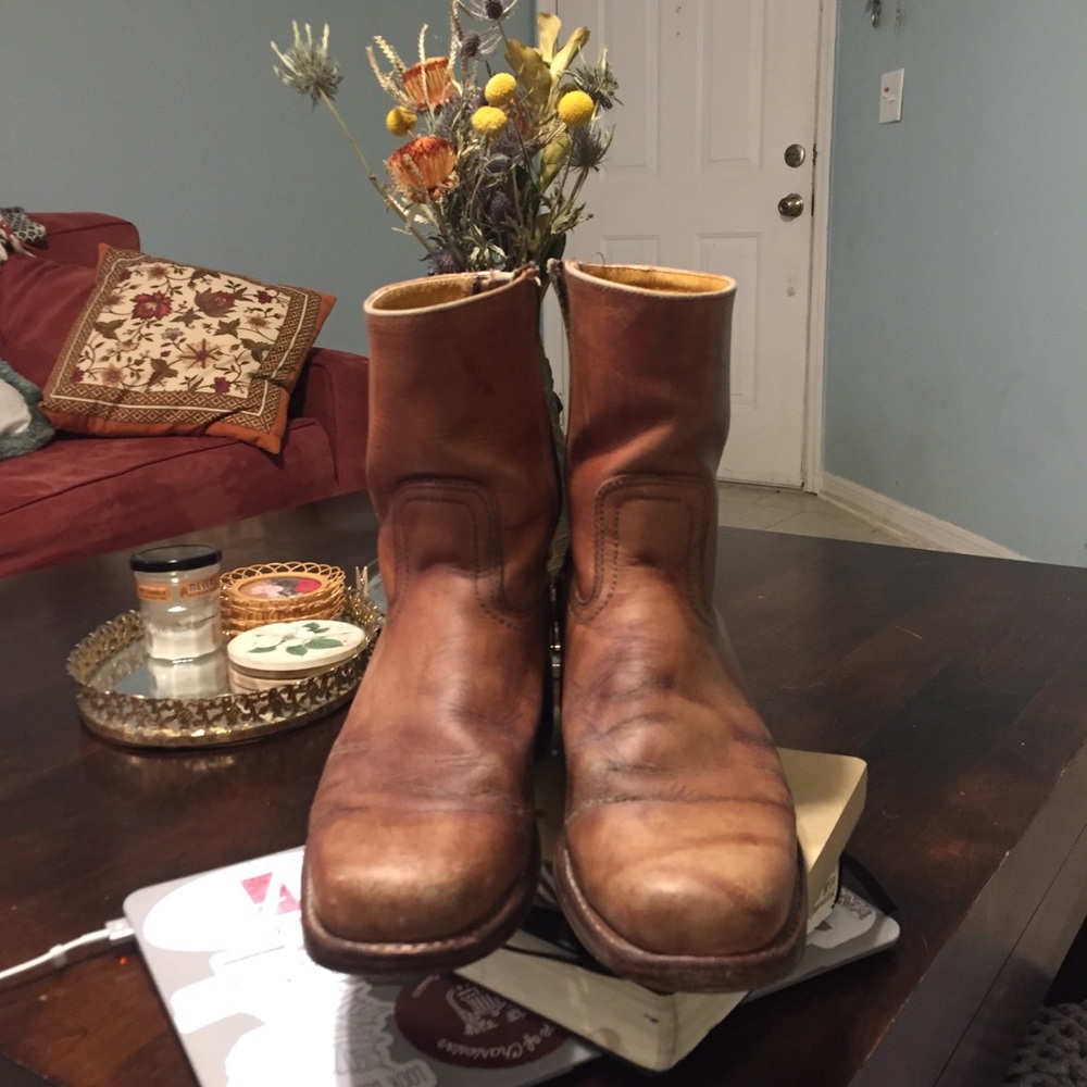 Frye Tan Leather Chunky Ankle Boots Women’s 9
